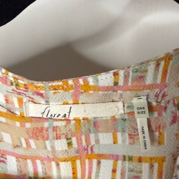 Floreat Multicolor Abstract Top - Picture 2 of 6